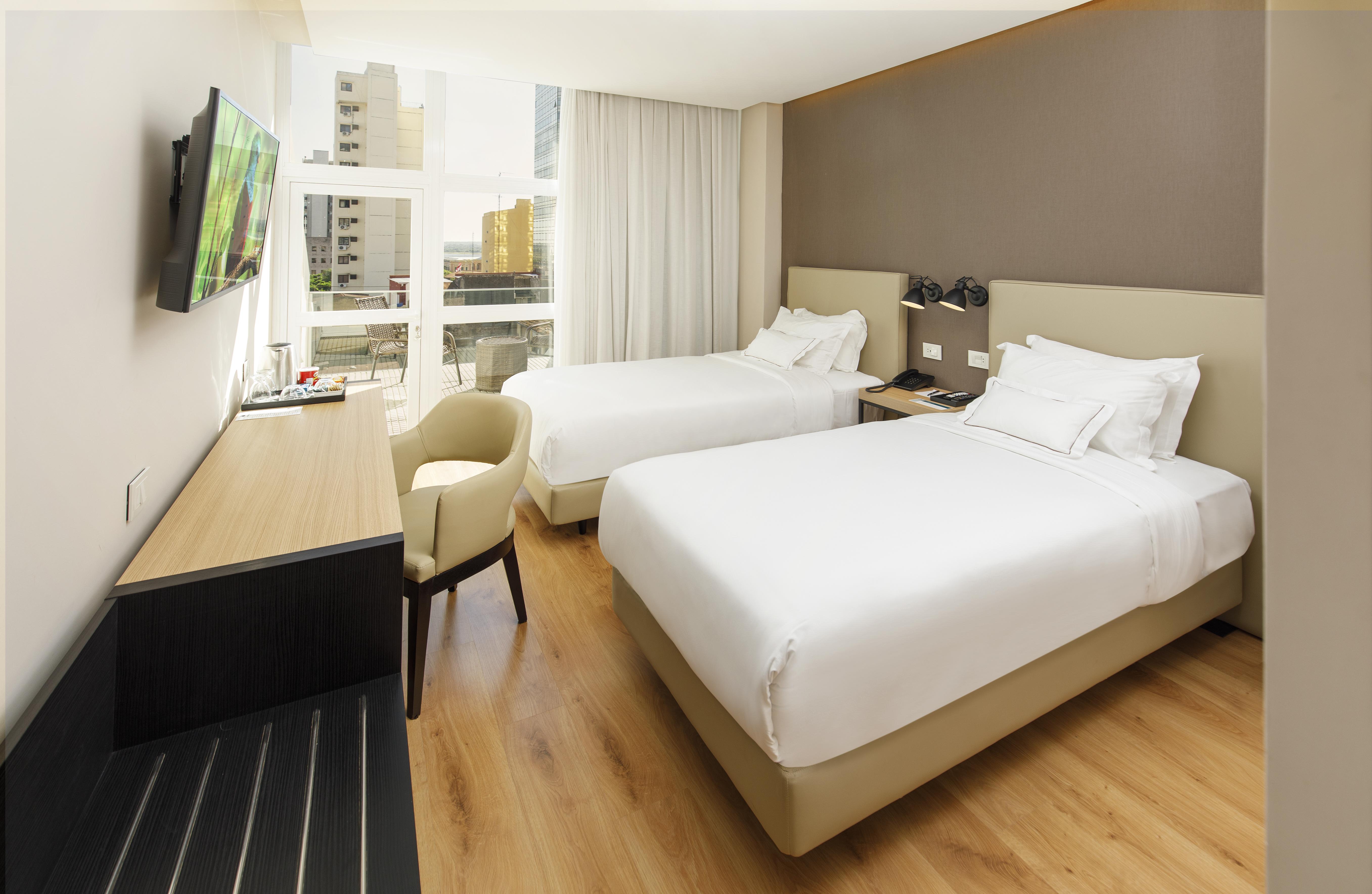 Palmaroga Hotel Asuncion, Tapestry Collection By Hilton المظهر الخارجي الصورة